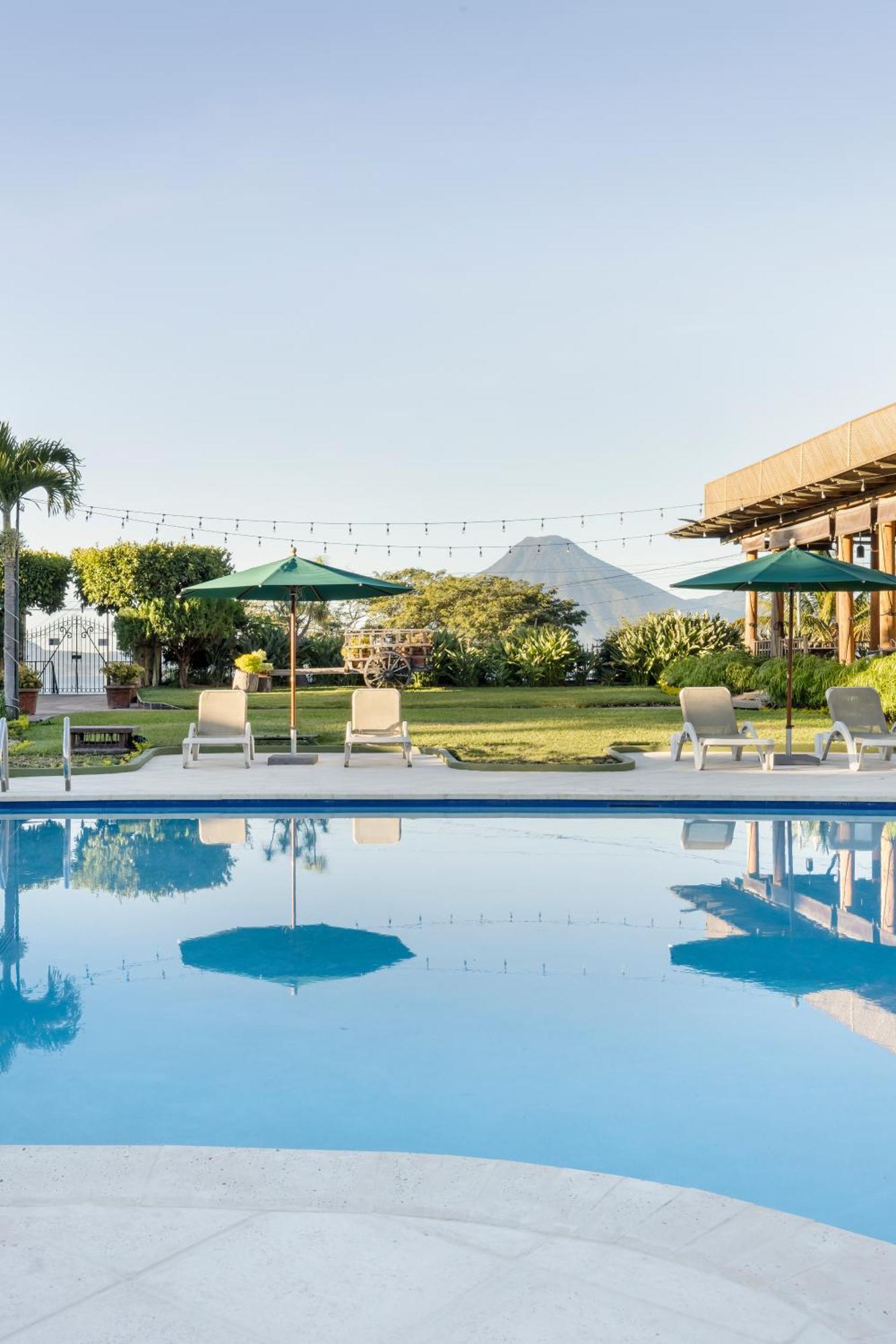 Resort Porta Del Panajachel